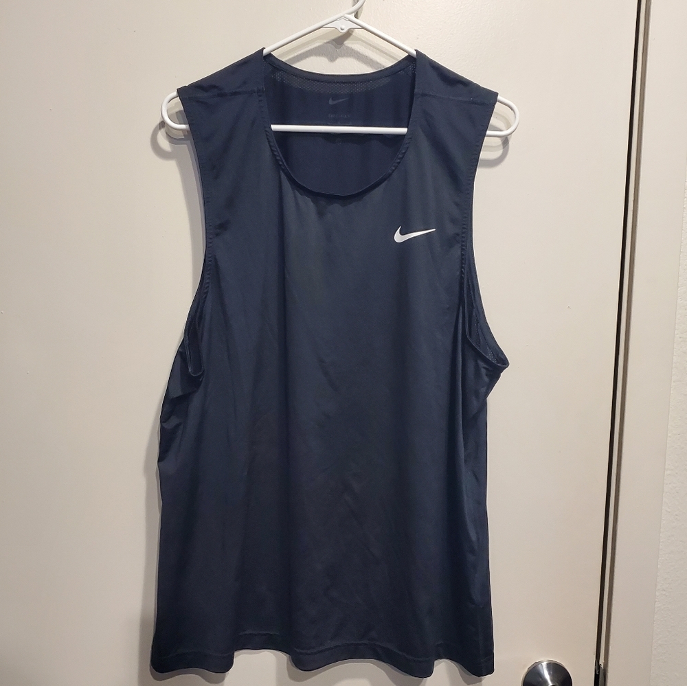 Nike Navy Blue Sleeveless Tank Top Large